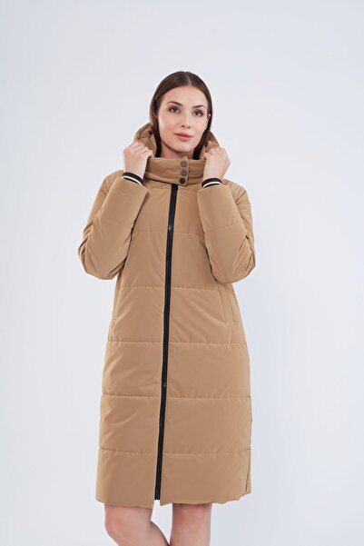 Trenç Ribanali Qapitone Coat