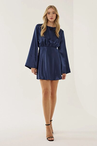 Hiccup Rochie mini din satin cu brațe de înger