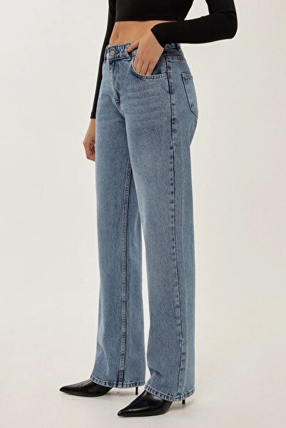 Hiccup Mid-rise straight-leg jeans