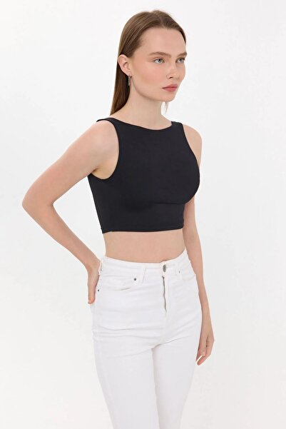 Hiccup Sleeveless top with round neckline and back detail