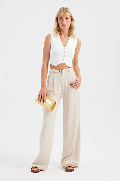 Hiccup Short, sleeveless knitted vest