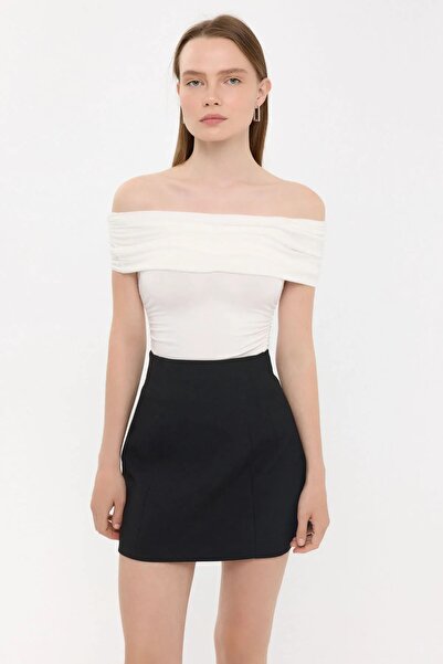 Hiccup Off-the-shoulder fitted top with pleats