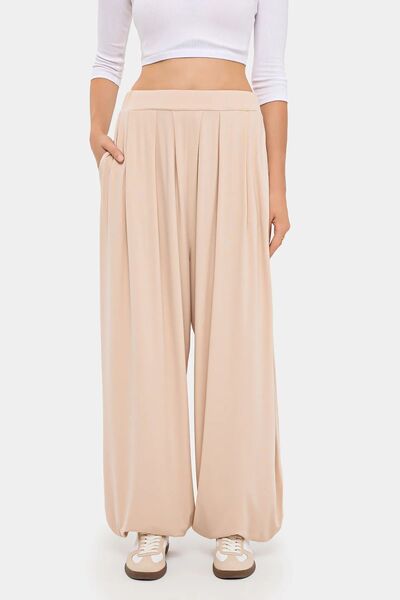 Hiccup Pleated parachute pants