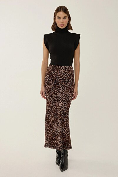 Hiccup Maxi skirt with pattern