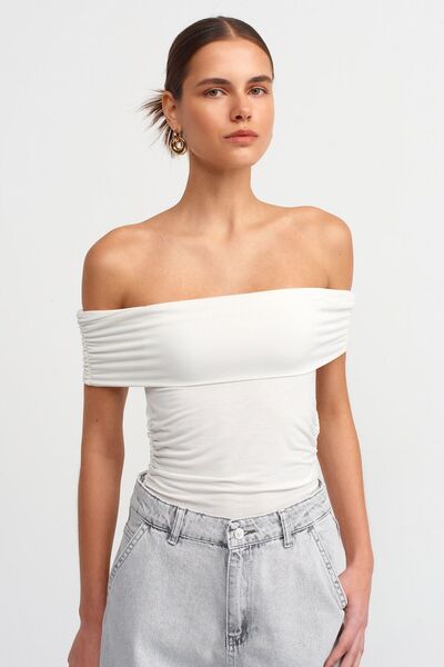 Hiccup Off-the-shoulder, Pleated fitted top