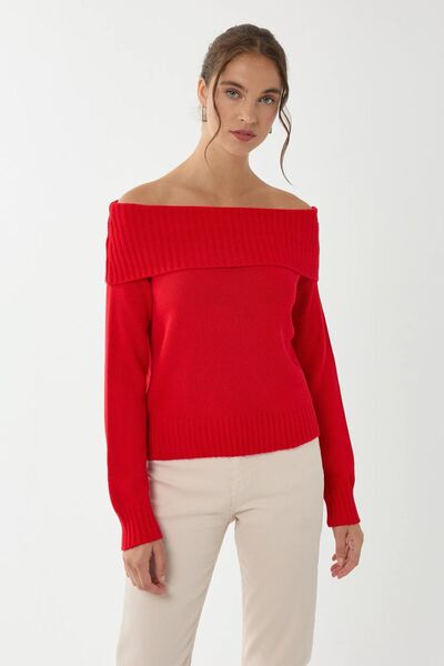 Hiccup Knitted sweater with bare shoulders