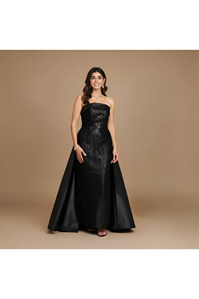 SERA فستان أسود أنيق مرصع بالترتر مع ذيل ميكادو