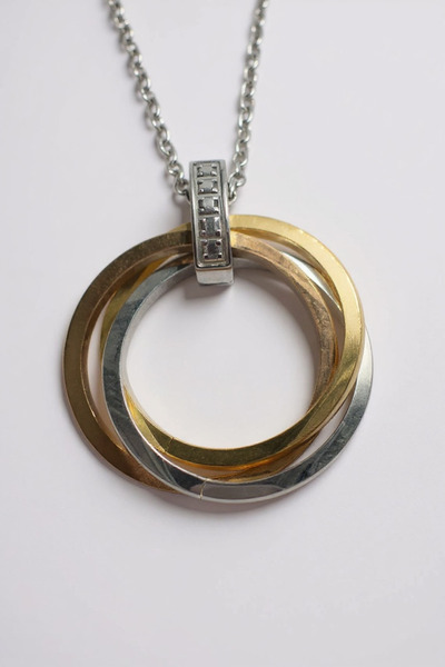 Zirona 3 Color Ring Necklace