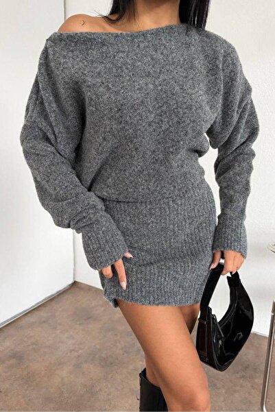 Mine Tan Butik Batwing Sleeve Boat Neck Skirted Knitwear Set - Gray
