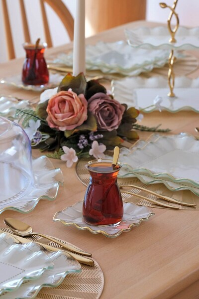 Glore Kare Latte Şeffaf Altın Çay Seti 6 Lı