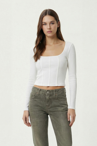 Lovelyİstanbul Piped Detail Crop Corded Fabric Knitted Blouse Lze0008 Ekru