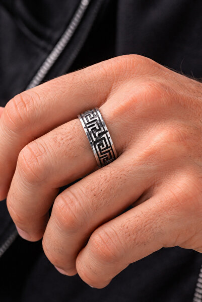 liore dünyası Erkek Gümüş Renk Yunan Desenli Çelik Yüzük