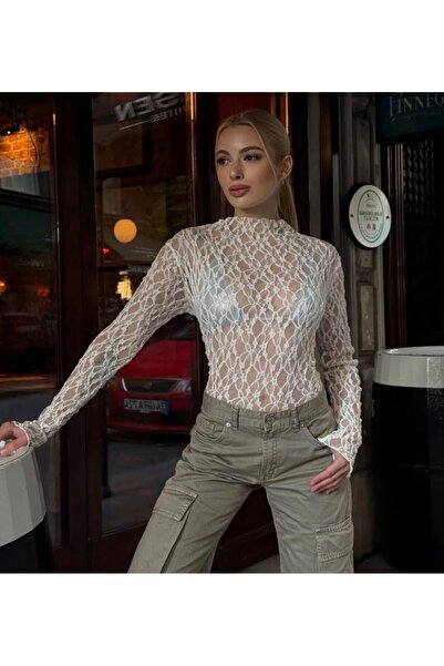 Store Uzun kollu dantel detaylı kadın body