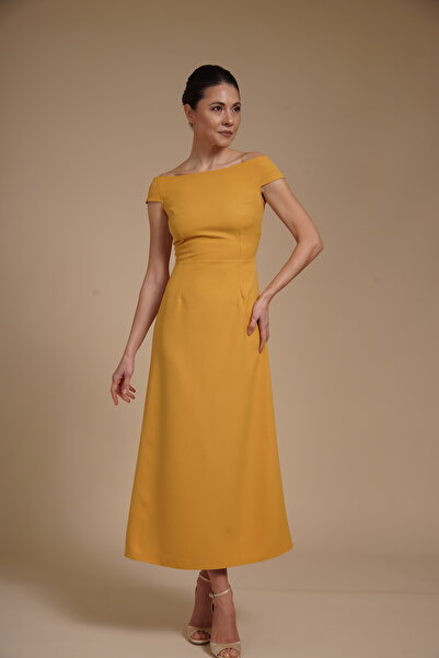 Velinna Elegant A-line midi dress in stretch crepe with bardot neckline