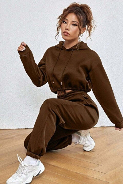StreetWear Outlet Women's Tracksuit, Comfortable Hoodie and Pants
