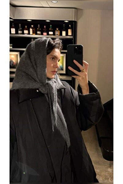 Lavian Accessories Balaclava Üçgen Gri Omuz Şalı Atkısı