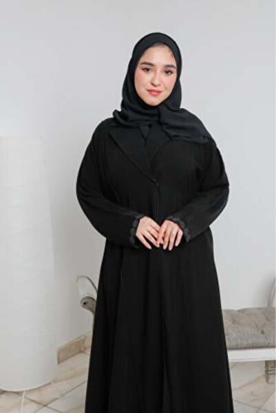 afafiabaya عباية سوداء كلاسيكية بتطريز أنيق على الأكمام