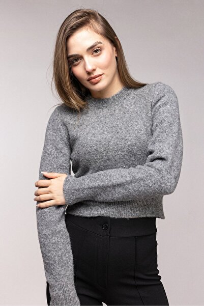 Saade Gray Crew Neck Basic Soft Textured Knit Sweater