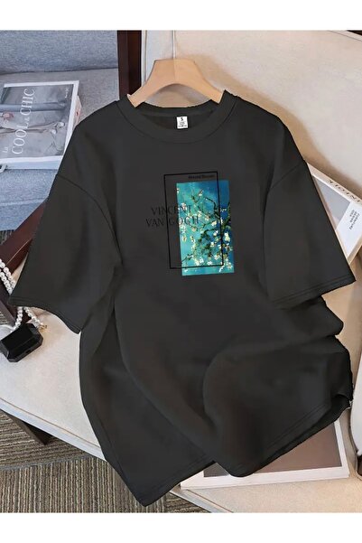 FUFLUNS تي شيرت فينسنت بطباعة كبيرة الحجم وياقة دائرية