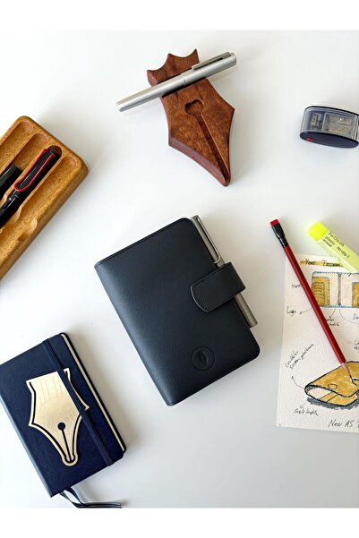 ENG LEATHER مجموعة سافيانو من الجلد، دفتر ملاحظات A6 وحقيبة أقلام بلون أزرق غامق
