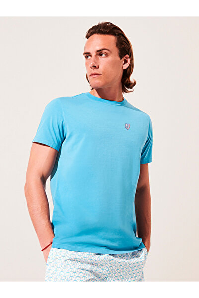 Basic T-Shirt