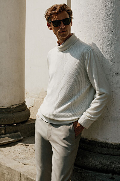 ALTINYILDIZ CLASSICS Men's Ecru Wool Standard Fit Regular Cut Full Turtleneck...