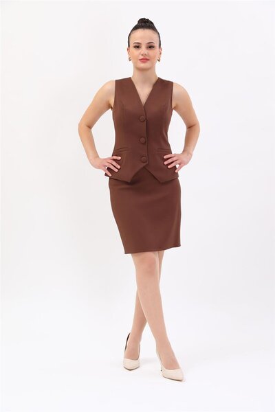 ÖNDER ÖZSOY V-Neck Short Women's Vest with Decorative Pockets - Chestnut
