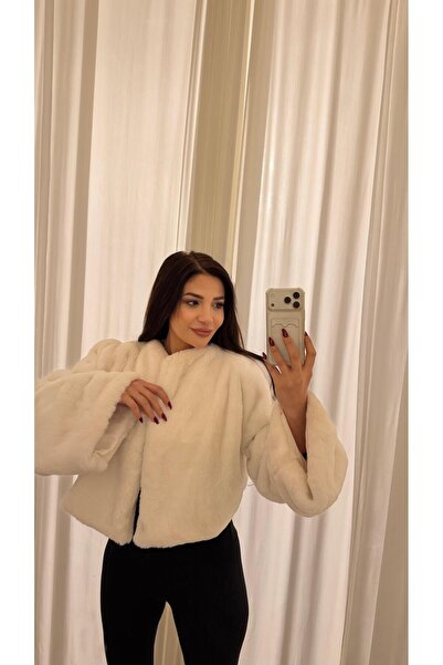 Daves Plush Fur Jacket - White