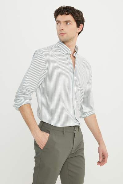 ALTINYILDIZ CLASSICS Men's Khaki Cotton Oxford Comfort Fit Relaxed Fit Button...