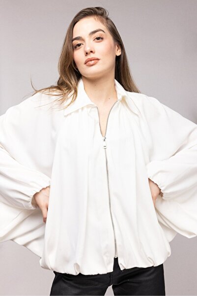Saade Cămașă albă cu supradimensionat mâneci bufante, cu fermoar și buzunare ...