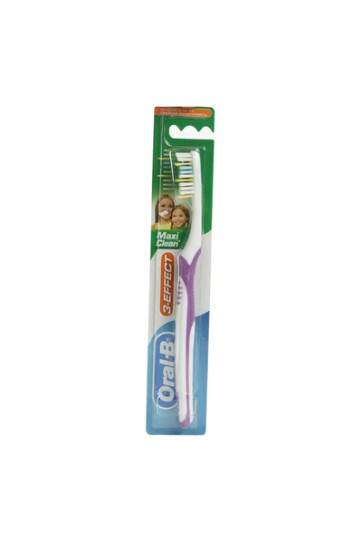 Oral-B فرشاة أسنان ماكسي كلين، فرشاة أسنان بشعيرات متوسطة التأثير وثلاثية الم...