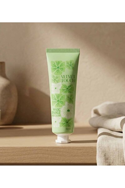 VELVET TOUCH Magical Sparkle Hand Cream – 30 ml