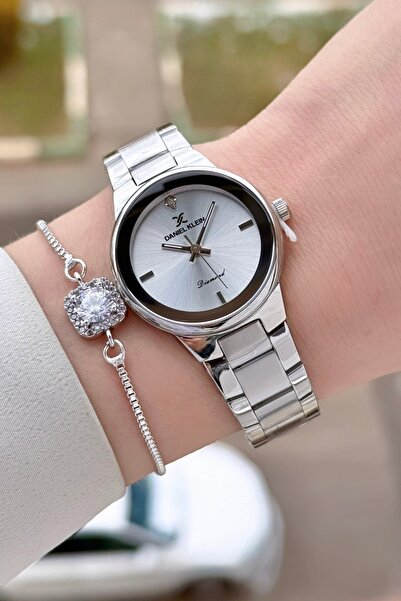 Daniel Klein Silver color 30mm women watch with gift box and gift bracelet