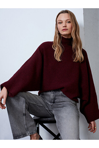 Dilvin 10817 Wool Blend Bat Sleeve Sweater-Purple