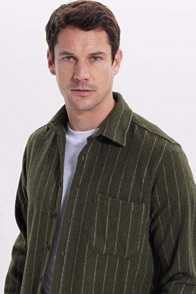 Tudors Men's regular fit classic striped double pocket flap carpenter shirt