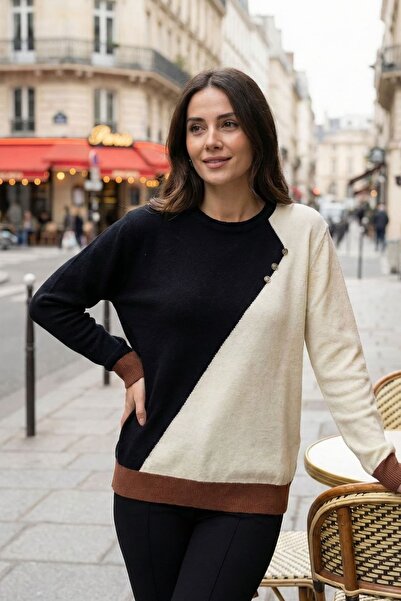 yb yağmur butik Crew Neck Ornamental Button Detailed Glittery Knitwear