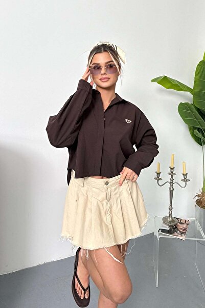 JEE LEE Women's Long Sleeve Accessory Detailed Crop Shirt Brown - 26Y 2126