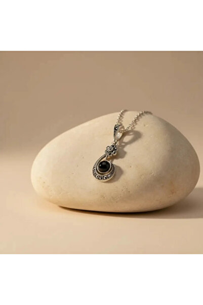 HÜNERTAŞ قلادة نوتا النسائية