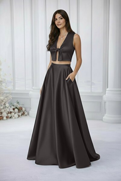 MadyaButik Fusta neagră de damă, cu buzunare și detalii, Kiloş