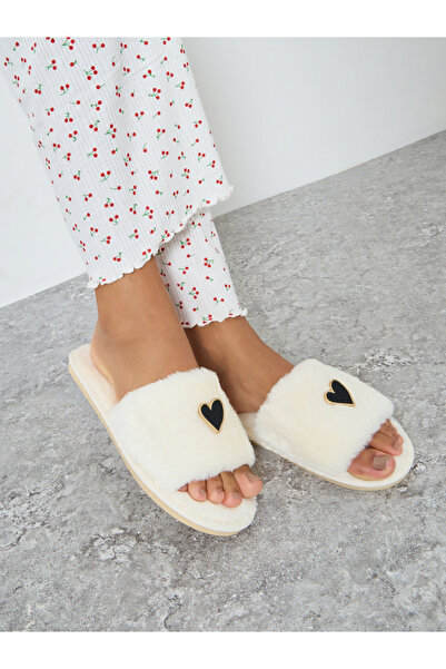 Styli Women Fuzzy Bedroom Slippers