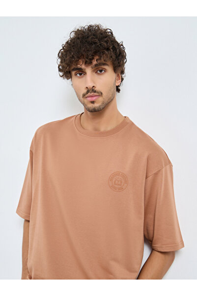 Styli Men Coffee Brown Graphic Print Oversized T-Shirt