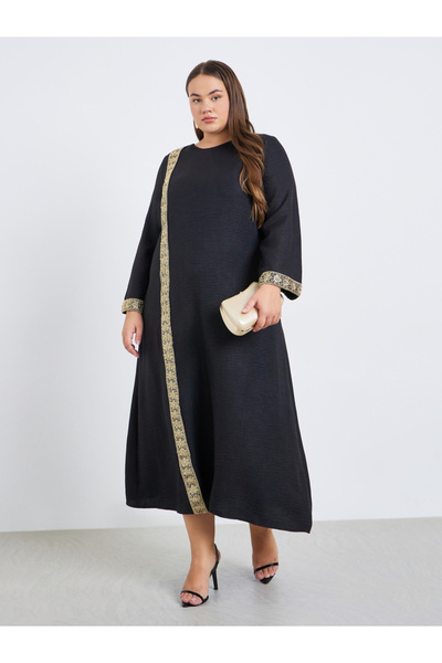Styli Plus Size Black Embroidered Panel Jalabiya