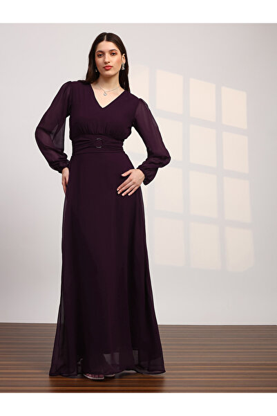 Globus By Styli Women Burgundy Bishop Sleeves Maxi Dress