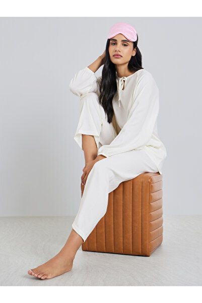 Styli Solid Relaxed Fit Top and Pyjama Set