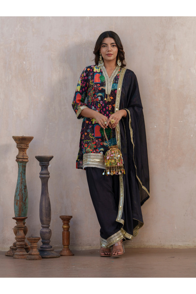 DW By Styli Women Black Ethnic Motifs Straight Kurta with Salwar and Dupatta Set