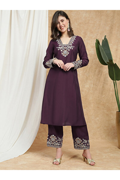 Globus By Styli Women Purple Sequin Zari Embroidered Kurta with Pant Set