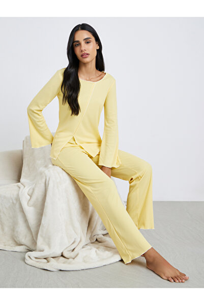 Styli Rib Overlock Seam Top and Pyjama Set