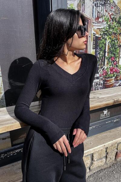 Noa&Noa نوا نوا بتصميم V-كروب - أسود