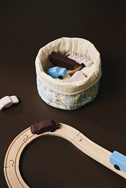 H&M Küçük Kapitone Sepet