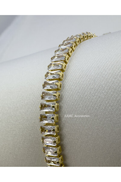 Samu Accessories سوار من الفولاذ المقاوم للصدأ مرصع بأحجار الباجيت الذهبية - ...